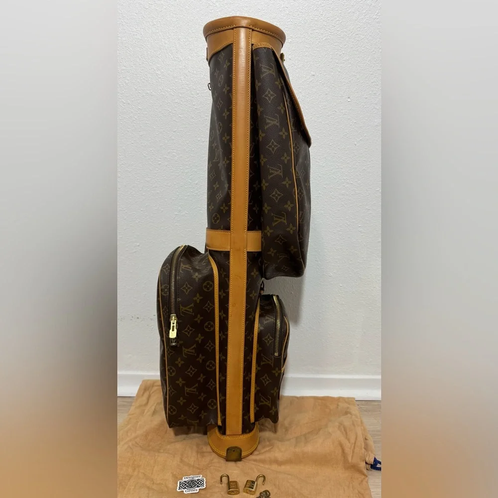 EUC Vintage LV Golf Bag with Dustbag and Locks/Keys SUPER RARE PIECE!